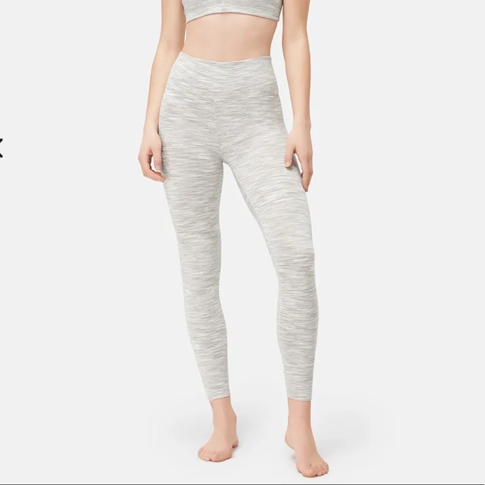 Outdoor Voices FreeForm 7/8 Hi-Rise Legging